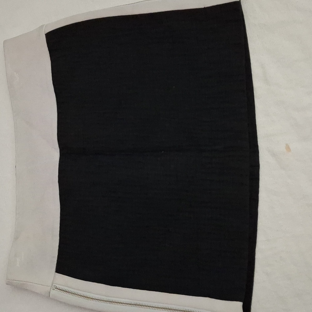 𝅺HELMUT Lange Rafter Side Zip Miniskirt in Black and White Size 2